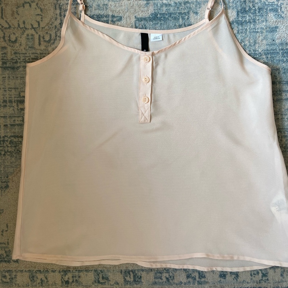 SALE ☀️ 2/$20 H&M Light pink camisole